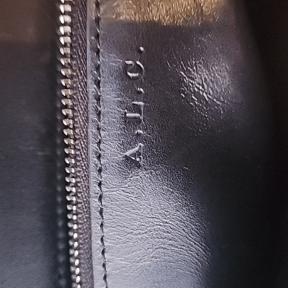 A. L. C.  Black Davenport Genuine Leather Purse Crossbody Handbag Bag - Picture 11 of 13